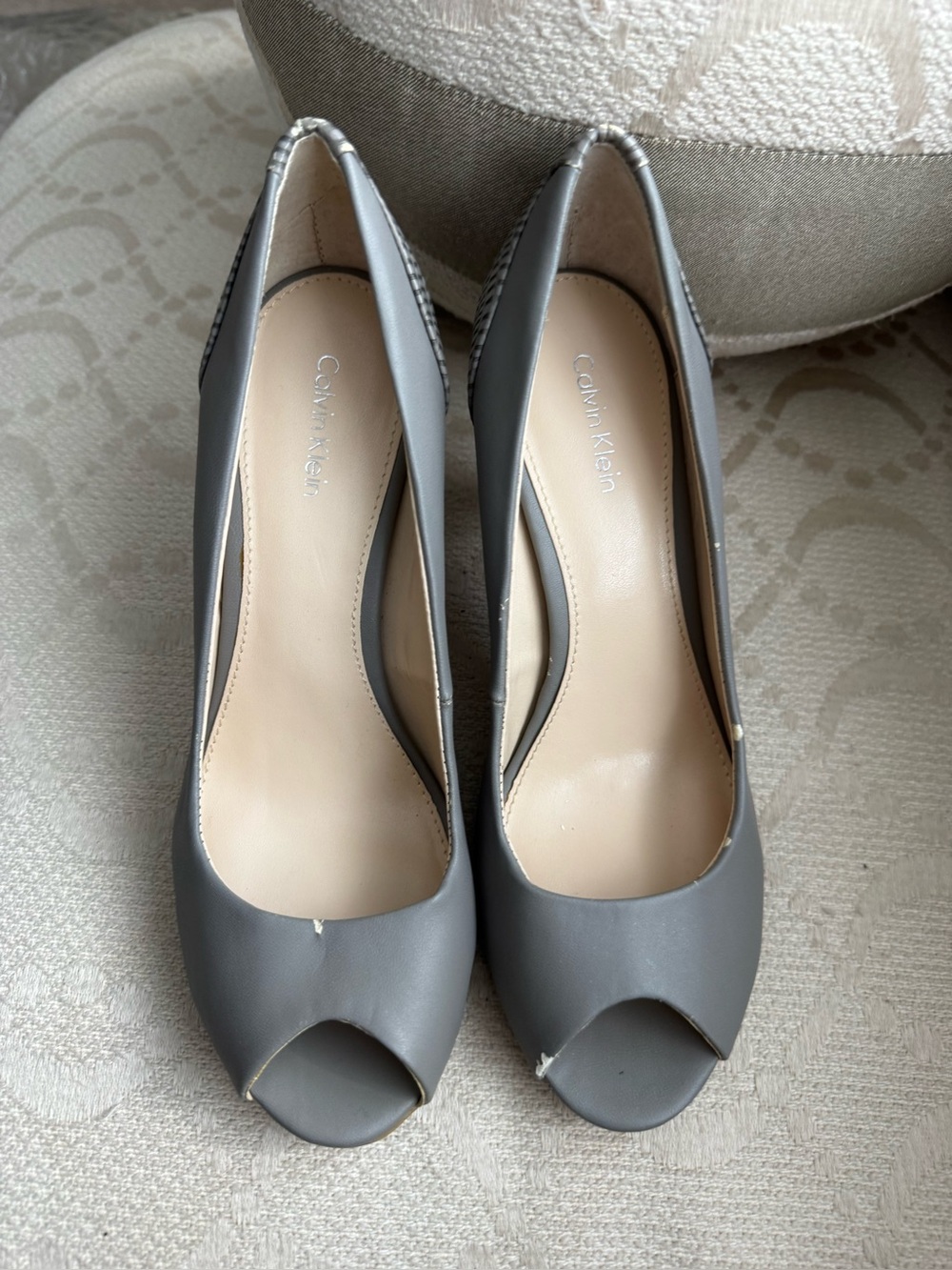 Women’s Shoes - Picture 2 of 7